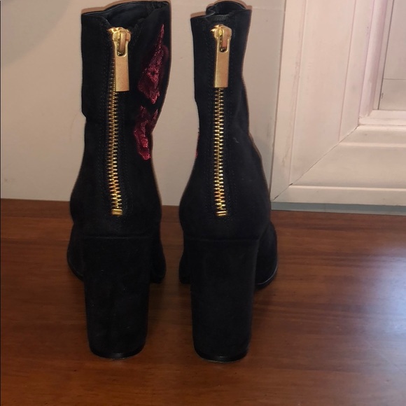 Rose Embroidered Booties - Picture 3 of 4